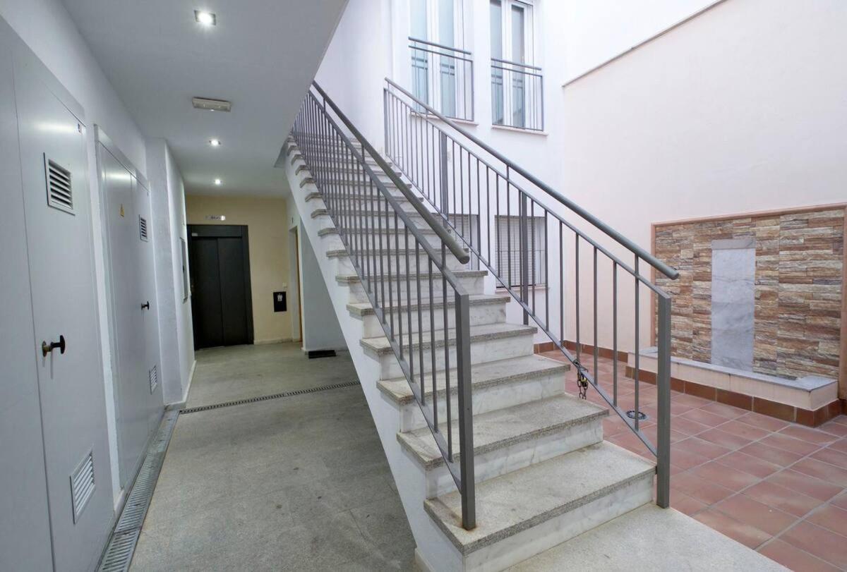 Sea & Wave Adela Boutique Apartment Malaga Zewnętrze zdjęcie